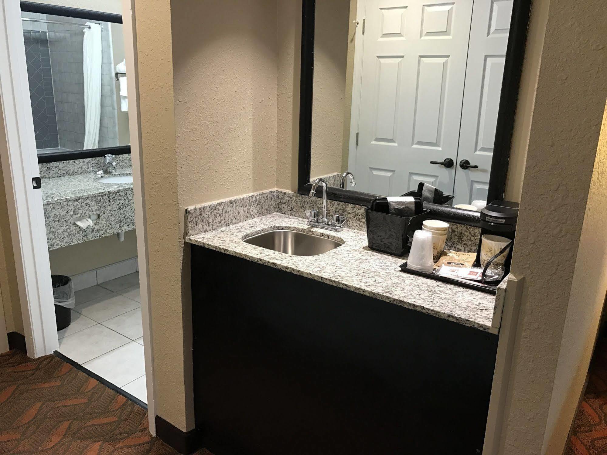 Greenfield Inn & Suites Elizabethtown, Ky I65 Exit 94 Exterior foto